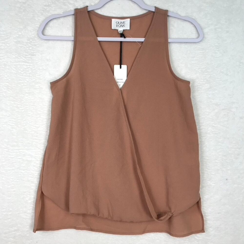 Olive Oak Top Women XS Tan Blouse Wrap Drape Flowy‎ V Neck Sleeveless Neutral